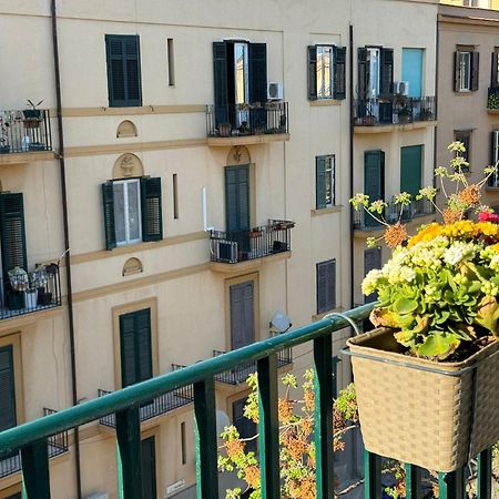 Di Fresco Apartments - Holiday House Palermo Luaran gambar